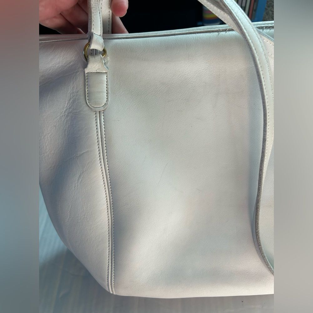 Coach Vintage White Leather Shoulder Tote 9998 Bag - Picture 15 of 16